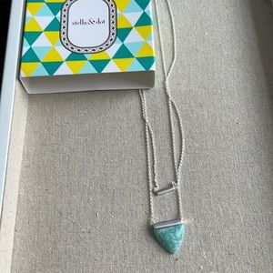 Triangle-stone pendant necklace